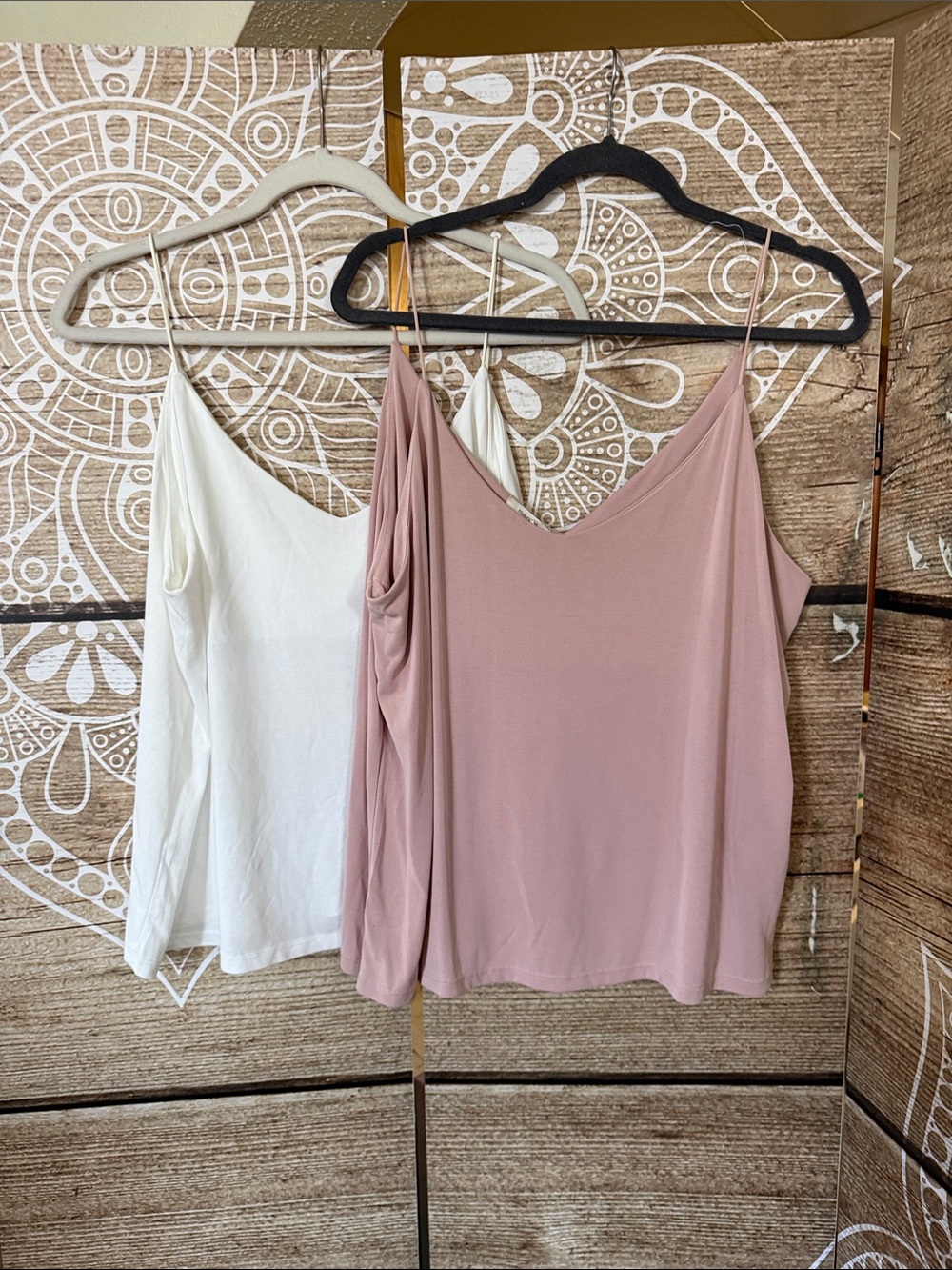 Maurices Spaghetti Strap V-Neck Camisoles in Blush Pink and White